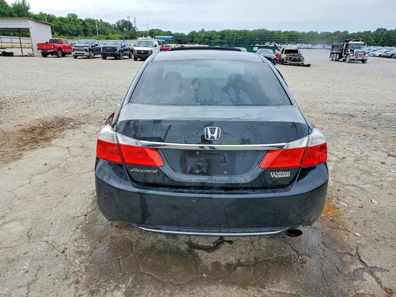 2015 Honda Accord Ex - Image 6