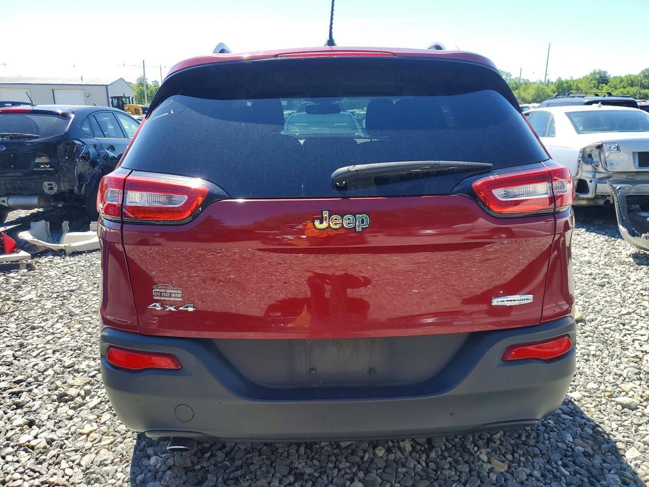 2014 Jeep Cherokee Latitude - Image 6