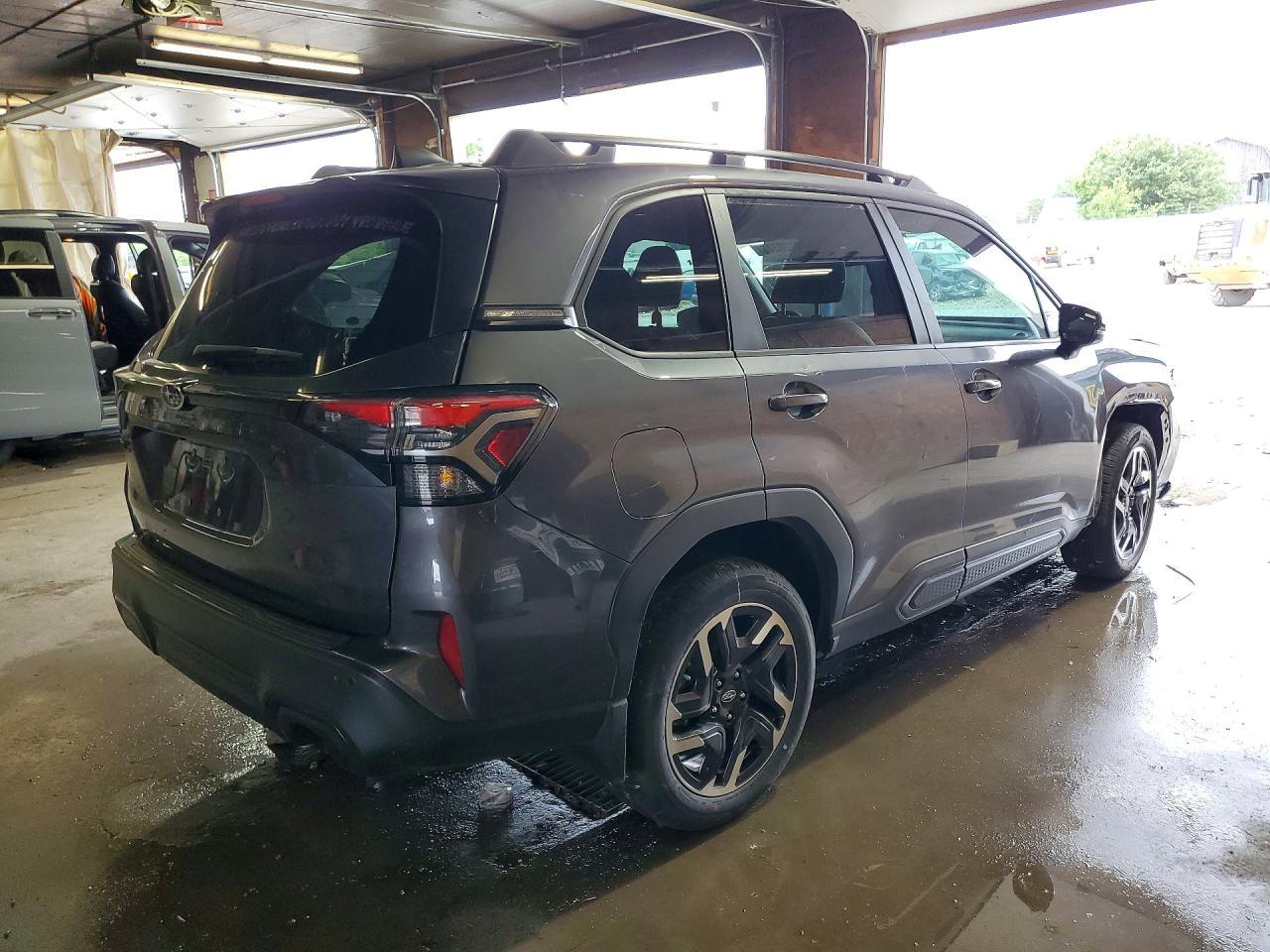 2026 Subaru Forester Limited - Фото 3