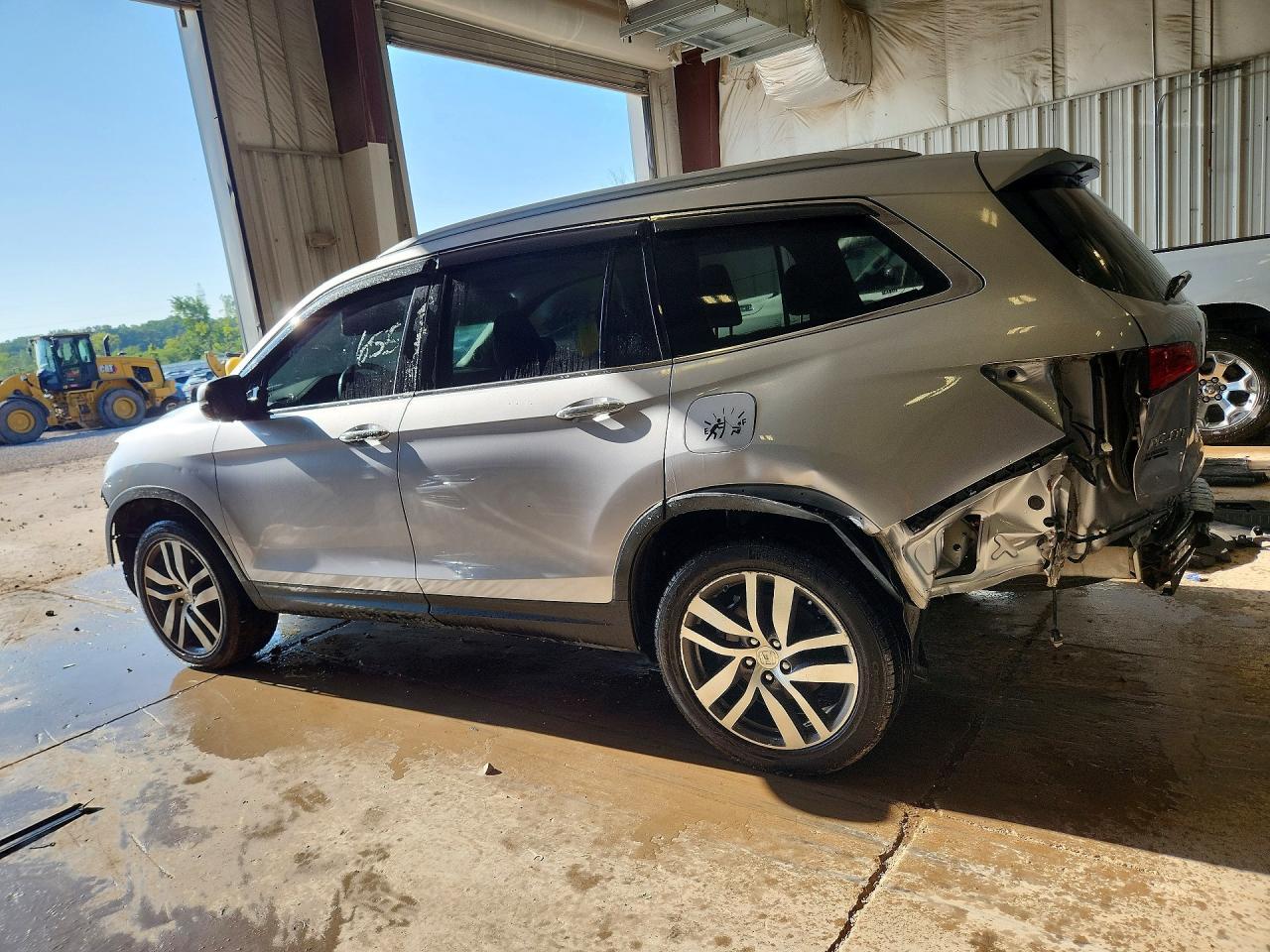 2016 Honda Pilot Touring - Фото 2