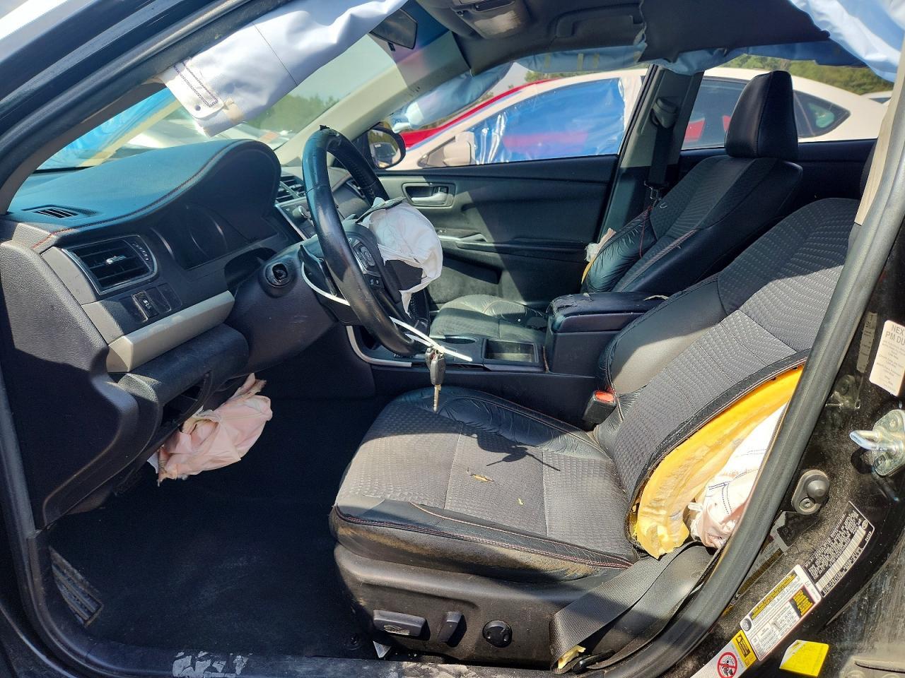 2015 Toyota Camry Se - Фото 7