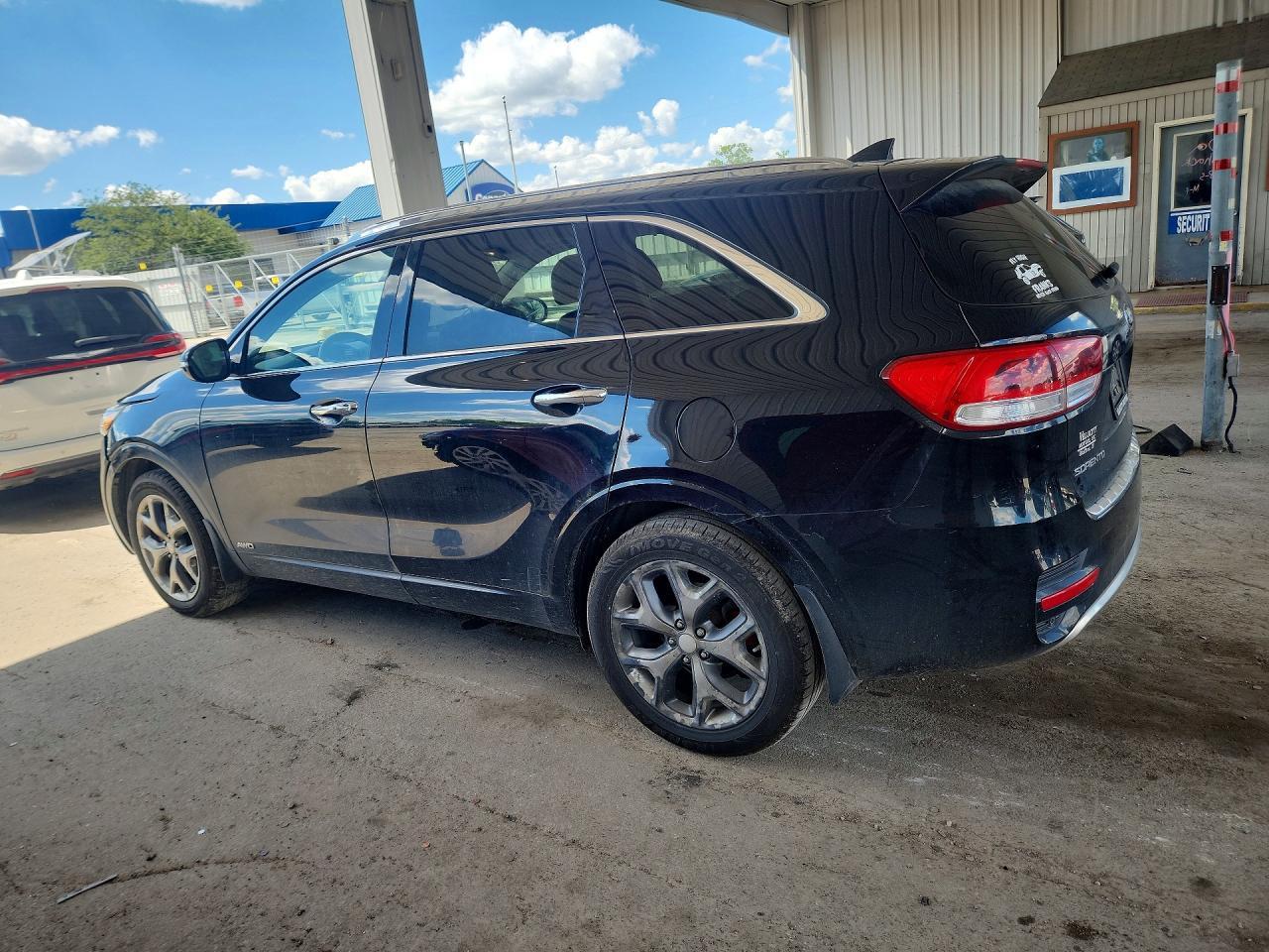 2017 Kia Sorento Sx V6 - Image 2