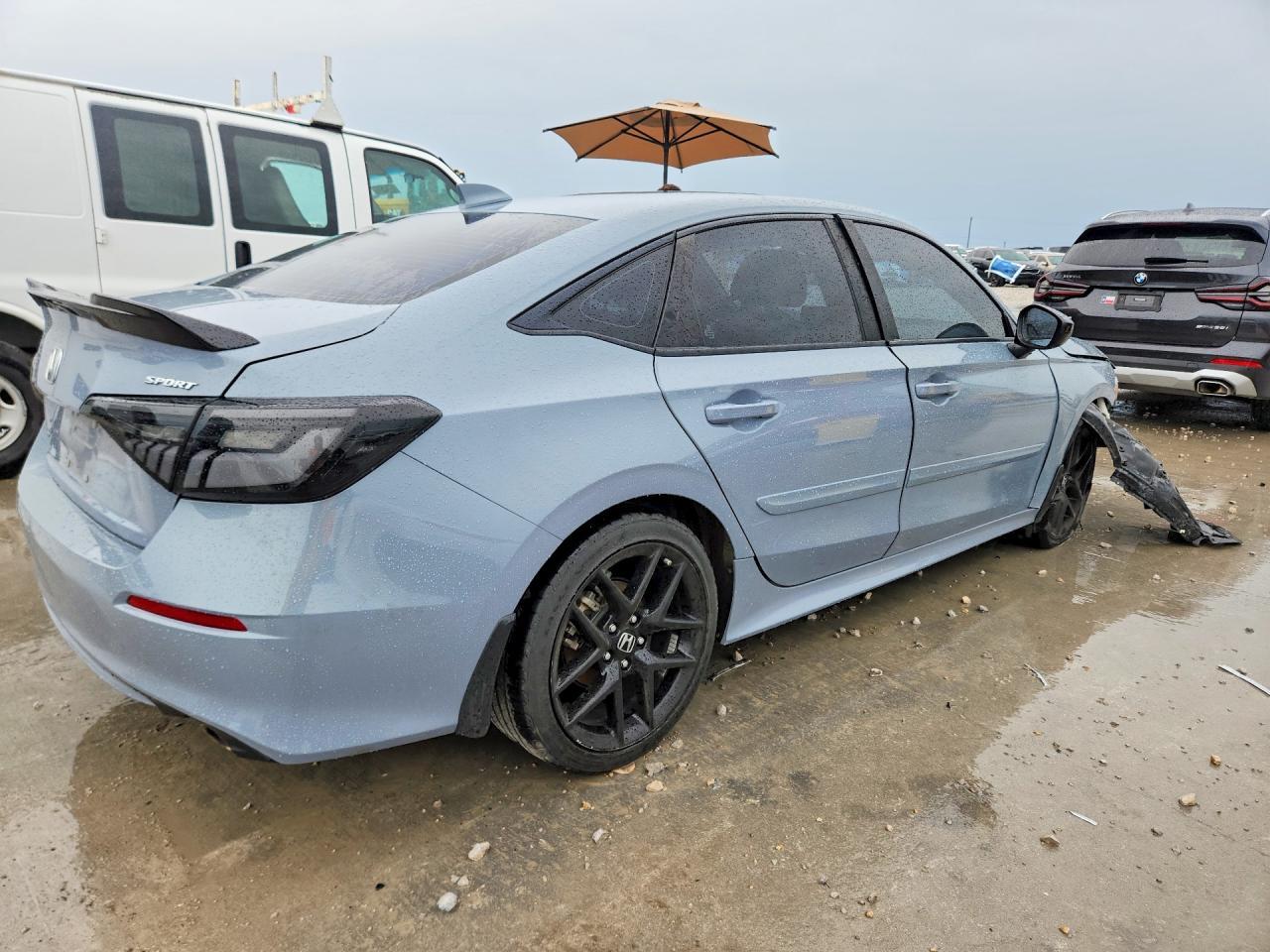 2023 Honda Civic Sport - Image 3