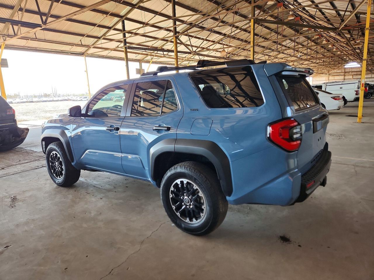 2025 Toyota 4Runner Sr5 - Фото 2