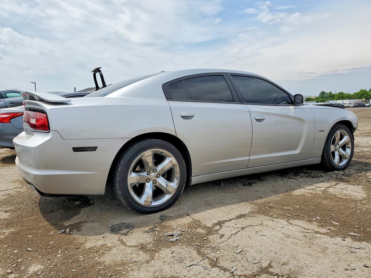 2012 Dodge Charger R - Фото 3