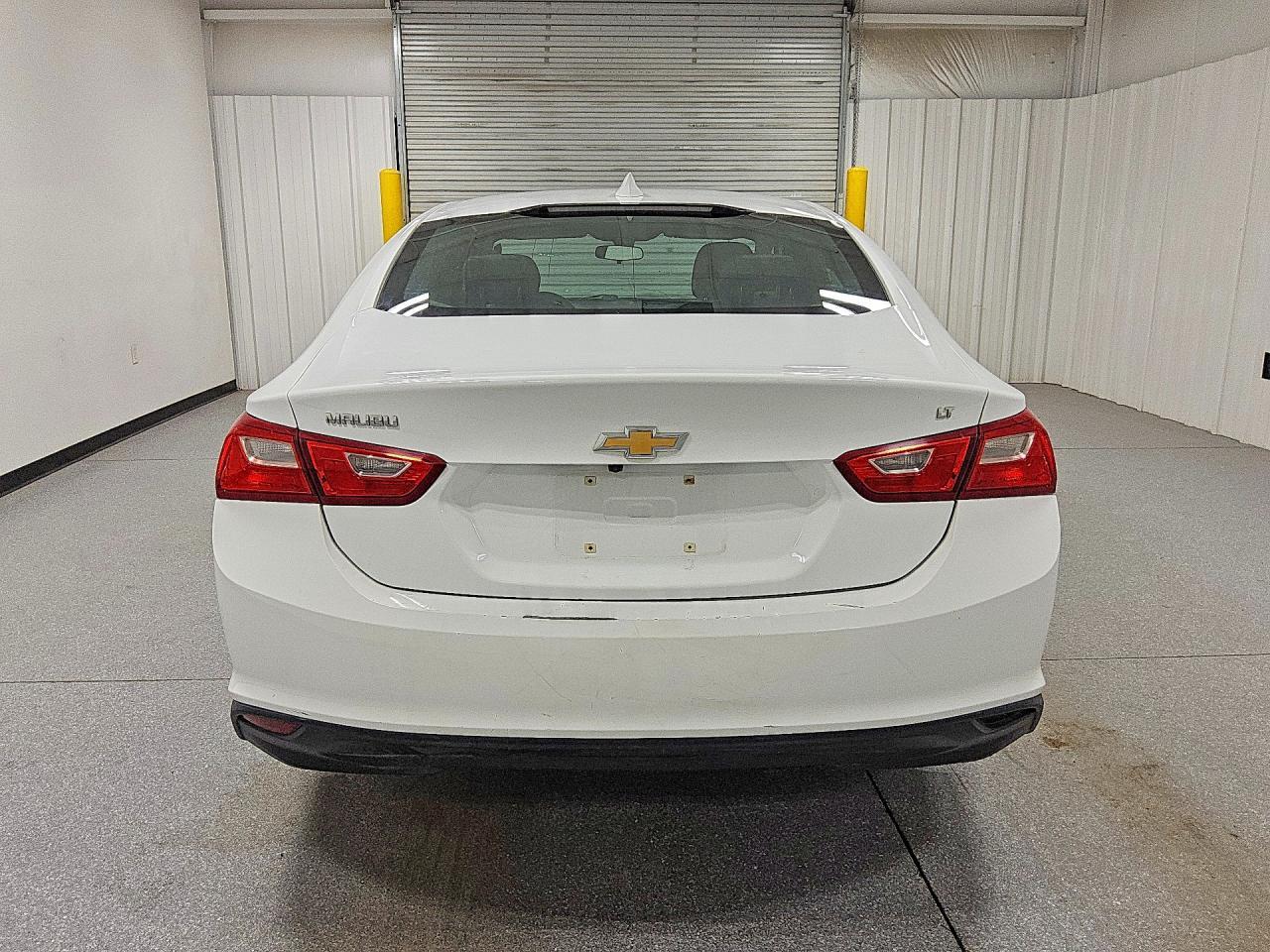 2018 Chevrolet Malibu Lt - Image 6