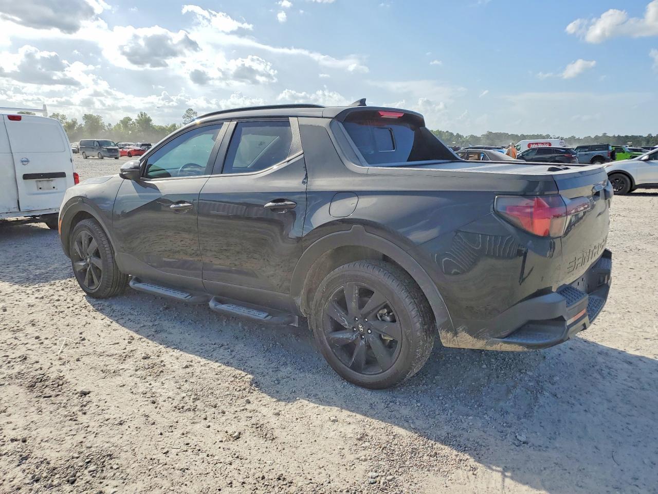 2024 Hyundai Santa Cruz Night - Image 2