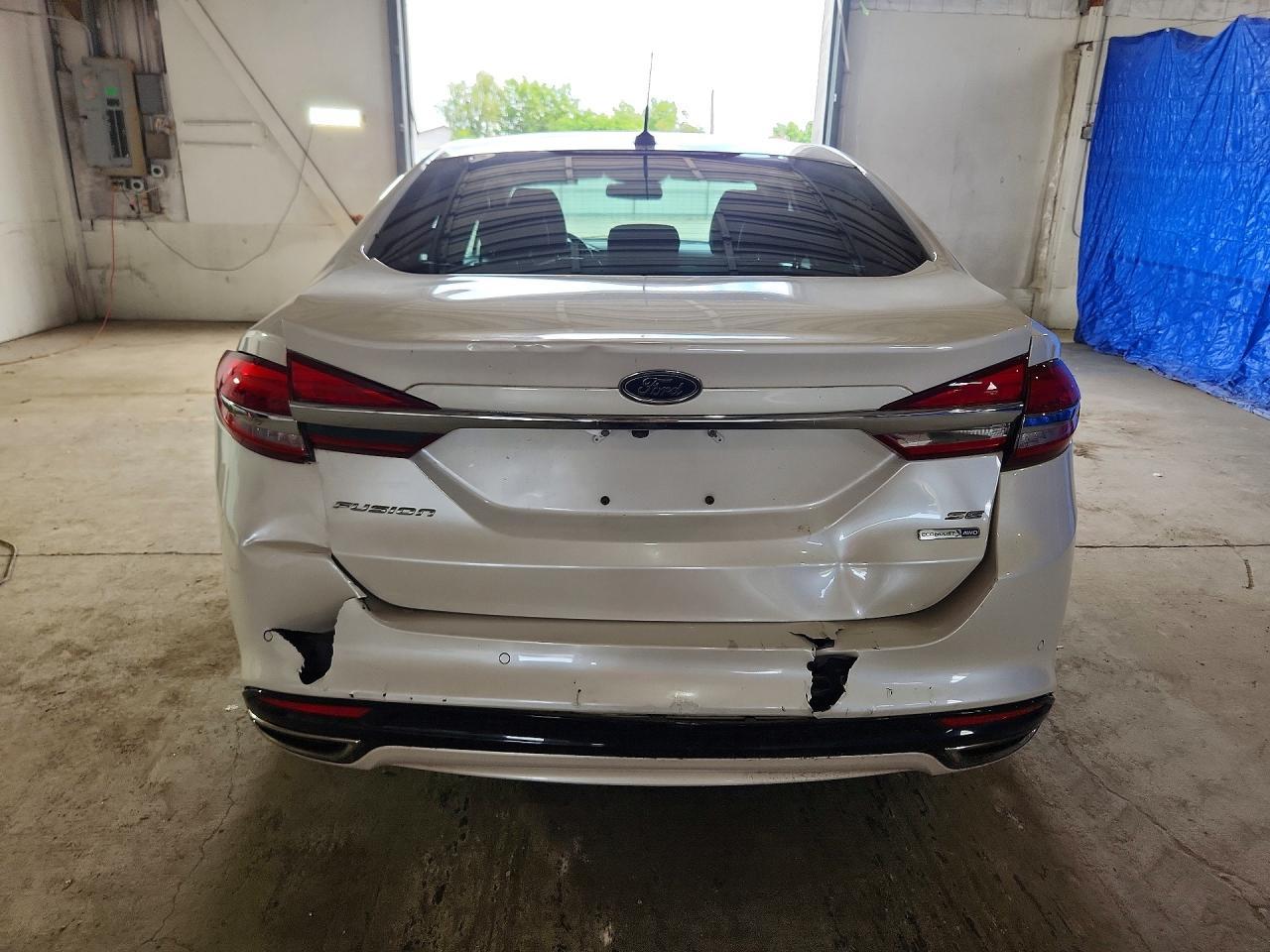 2017 Ford Fusion Se - Фото 6