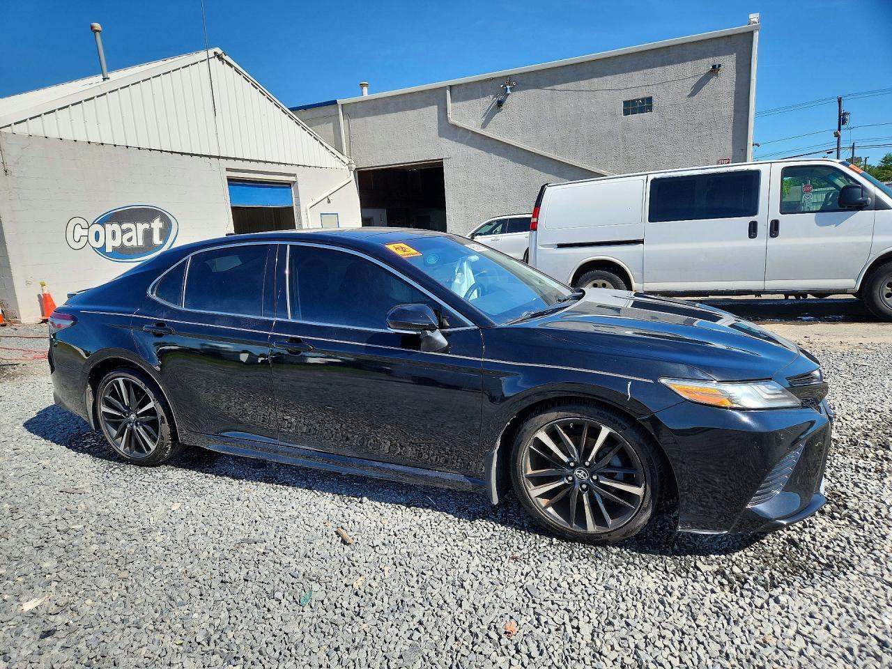 2018 Toyota Camry Xse V6 - Image 4