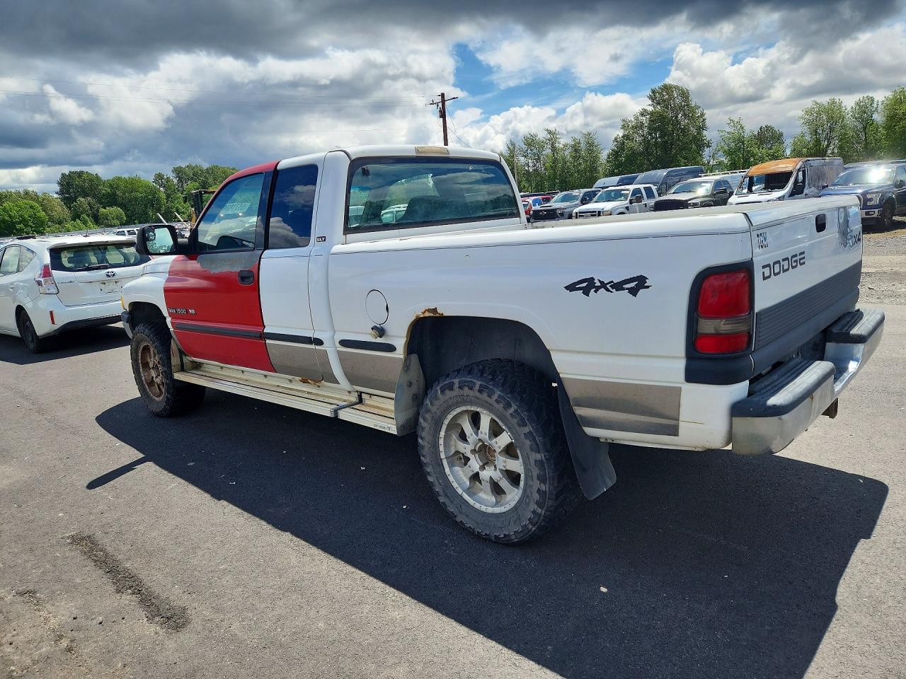 2000 Dodge Ram 1500 - Фото 2