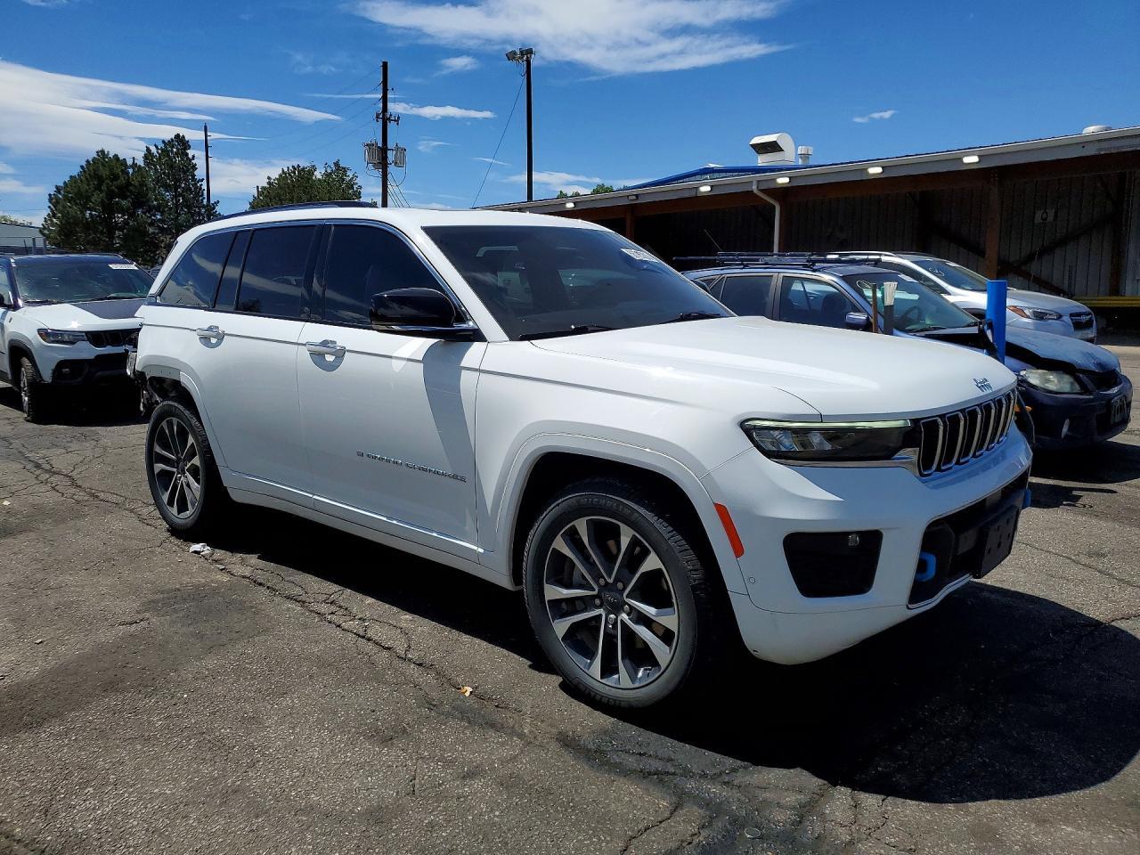 2023 Jeep Grand Cherokee Overland 4Xe - Фото 4