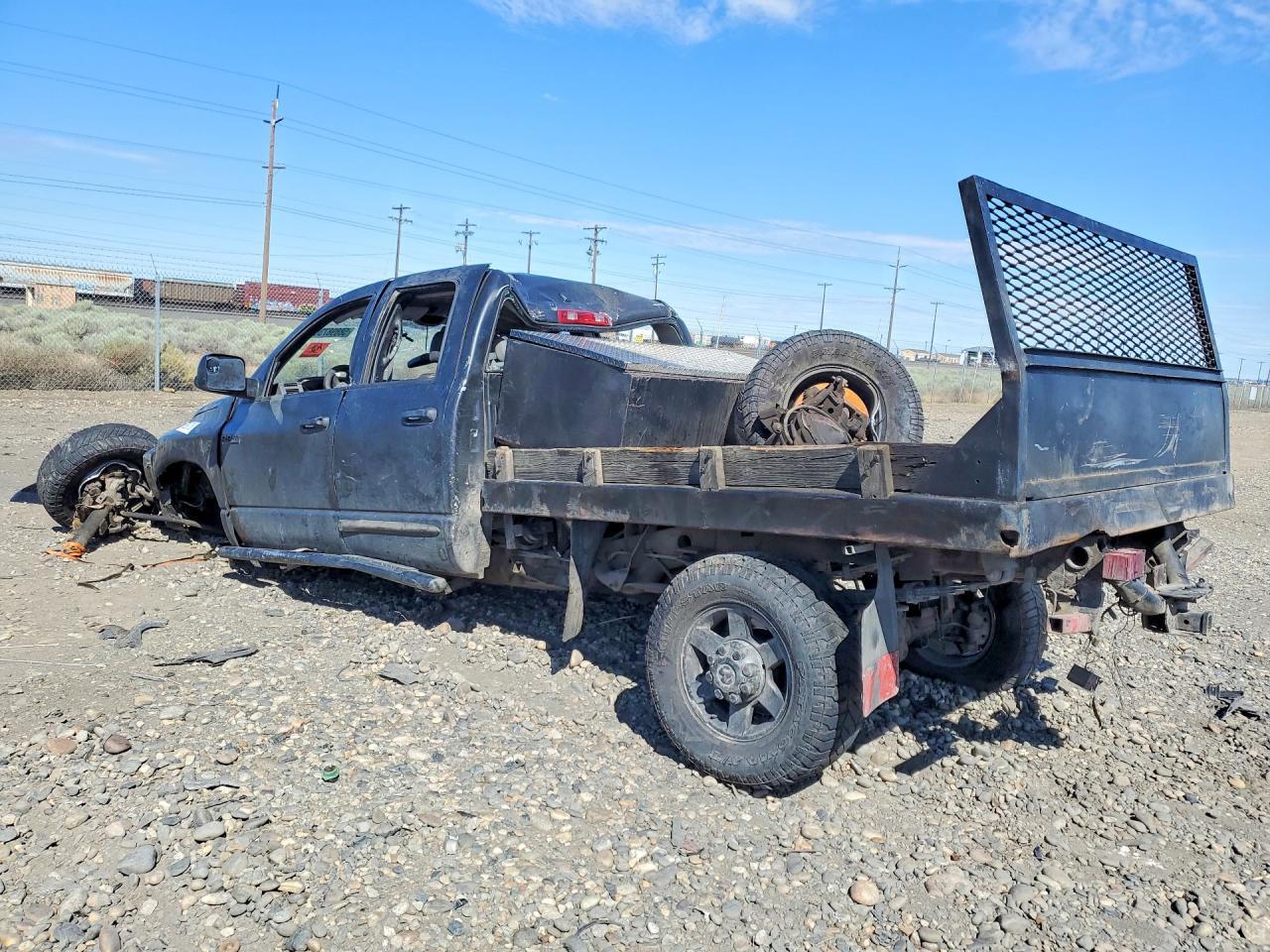 2007 Dodge Ram 2500 St - Фото 2
