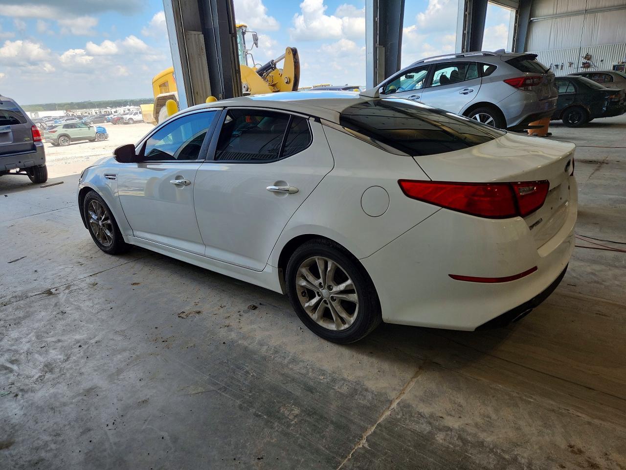 2015 Kia Optima Lx - Фото 2