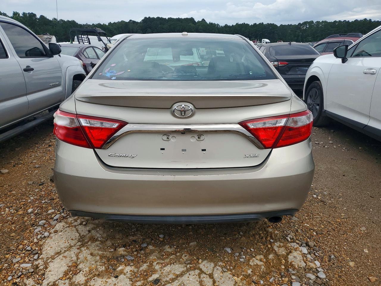 2017 Toyota Camry Xse - Фото 6
