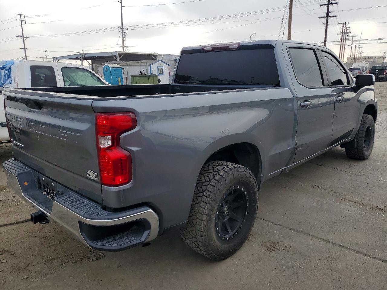 2021 Chevrolet Silverado C1500 Lt - Image 3