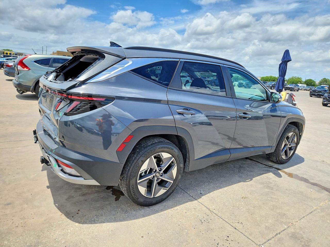 2025 Hyundai Tucson Sel - Image 3