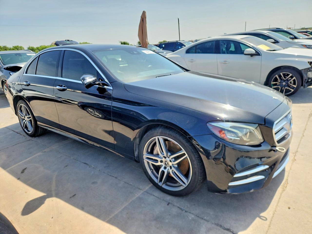 2019 Mercedes-Benz E 300 - Image 4