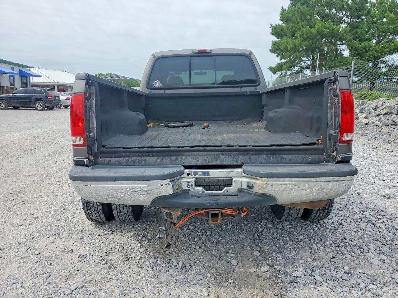 2002 Ford F350 Super Duty - Фото 6