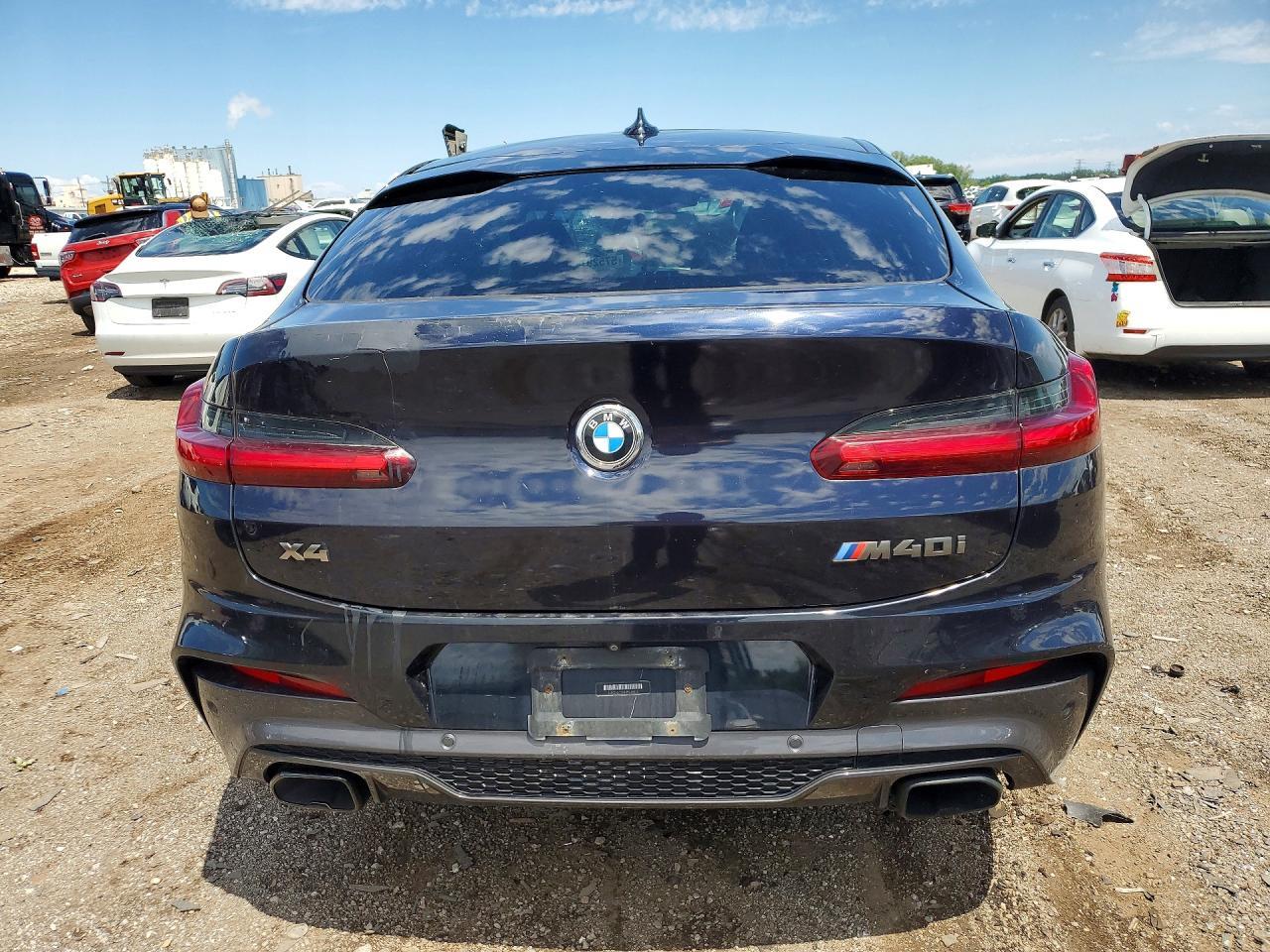 2021 BMW X4 xDrivem40I - Фото 6