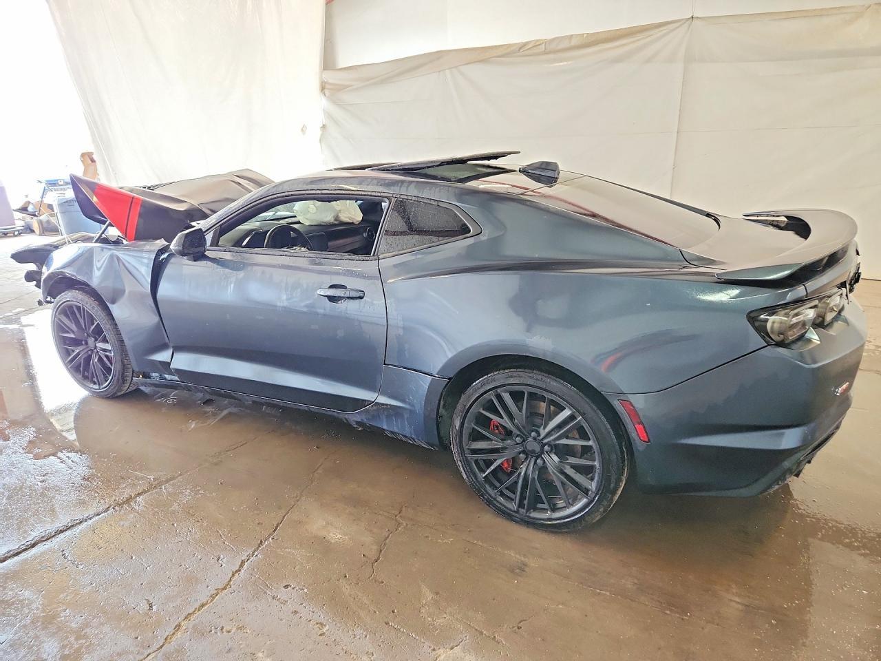 2021 Chevrolet Camaro Ss - Image 2