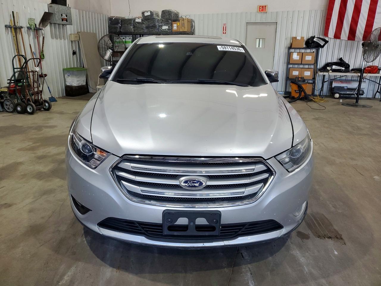 2015 Ford Taurus Limited - Image 5
