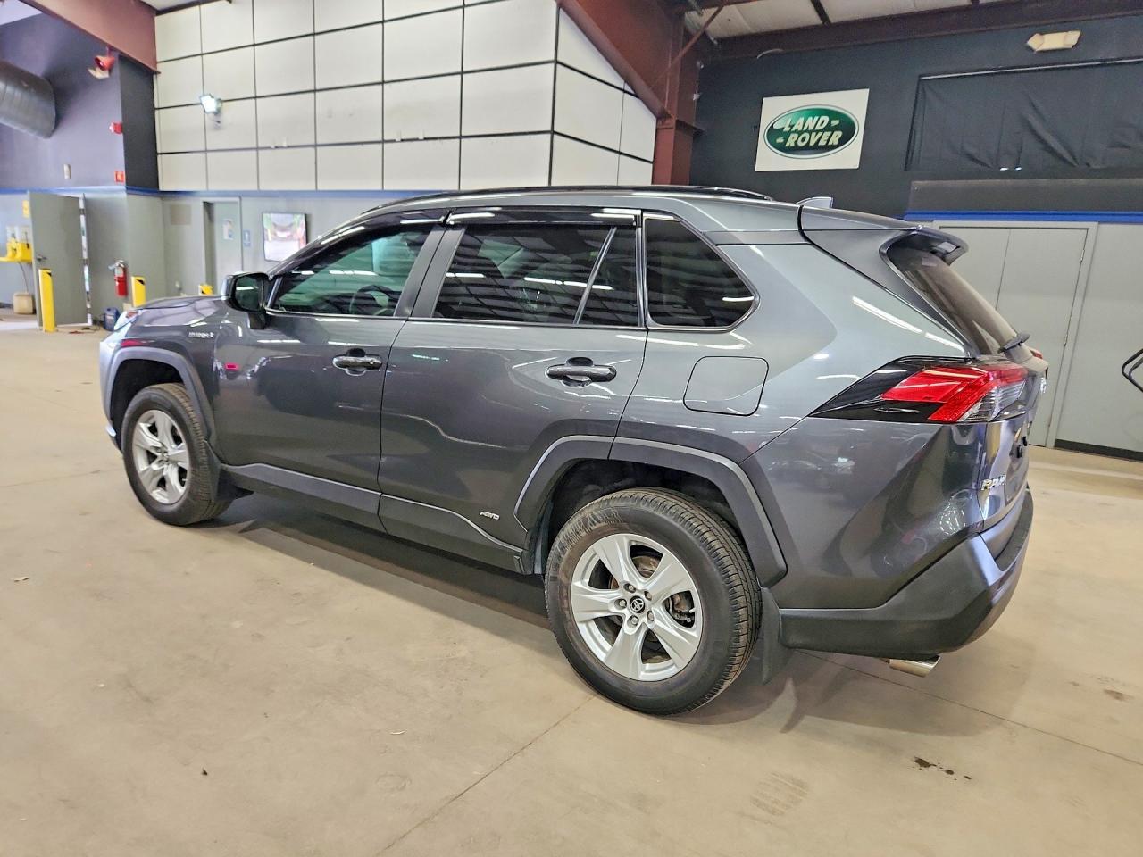 2021 Toyota Rav4 Le - Image 2