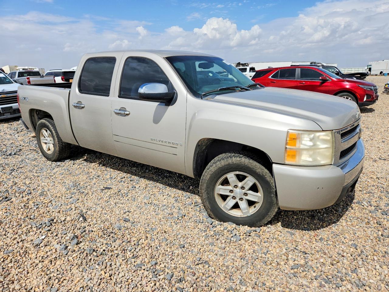 2007 Chevrolet Silverado K1500 Crew Cab - Фото 4