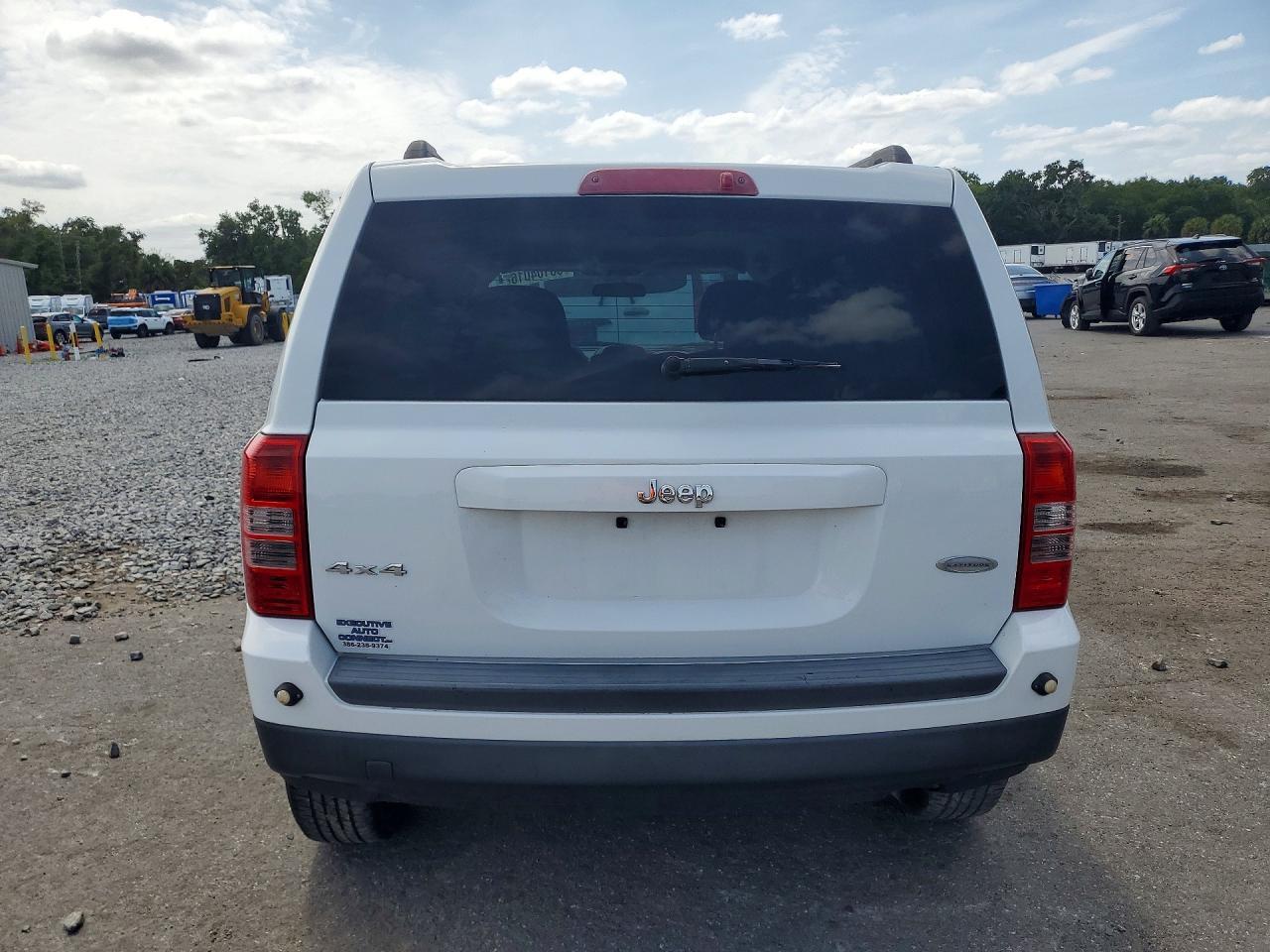 2014 Jeep Patriot Latitude - Image 6