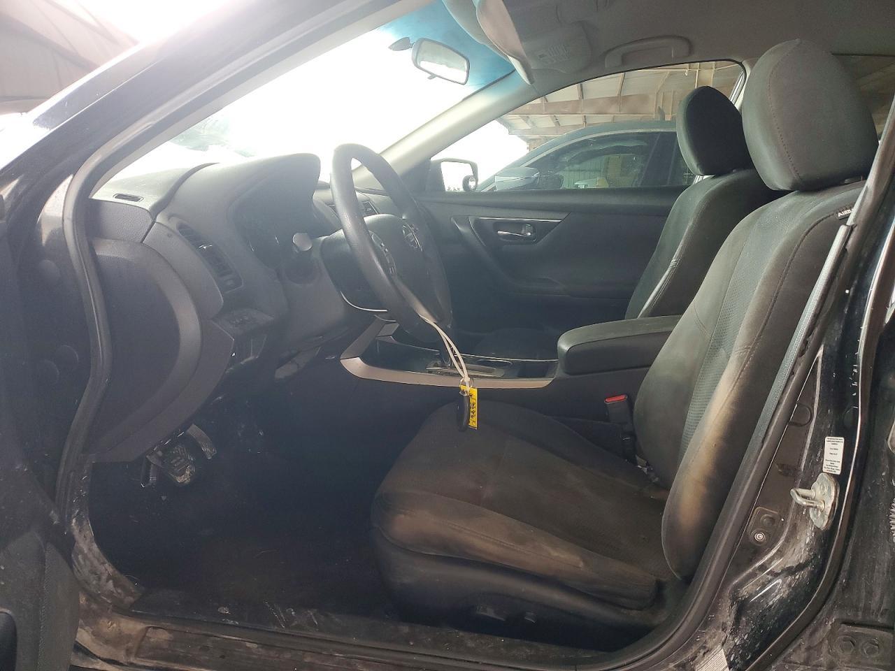 2015 Nissan Altima 2.5 S - Image 7