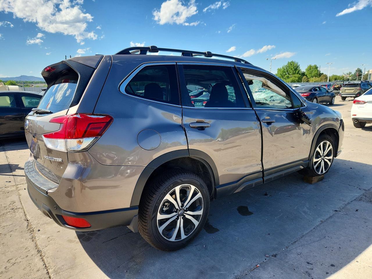 2022 Subaru Forester Limited - Image 3