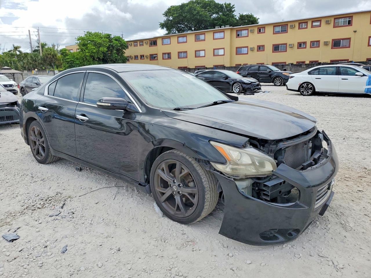2013 Nissan Maxima 3.5 S - Фото 4