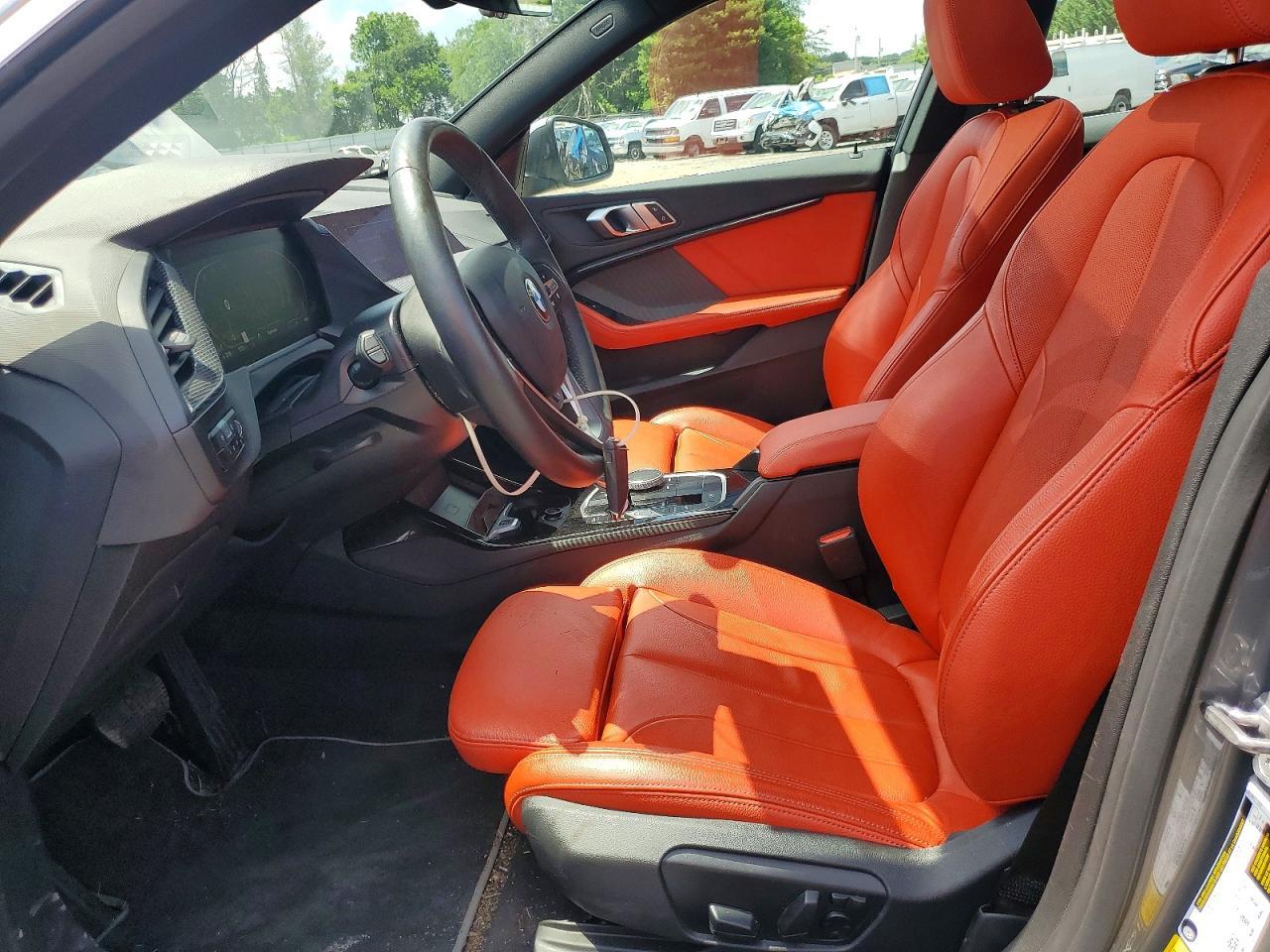2023 BMW 228Xi - Фото 7