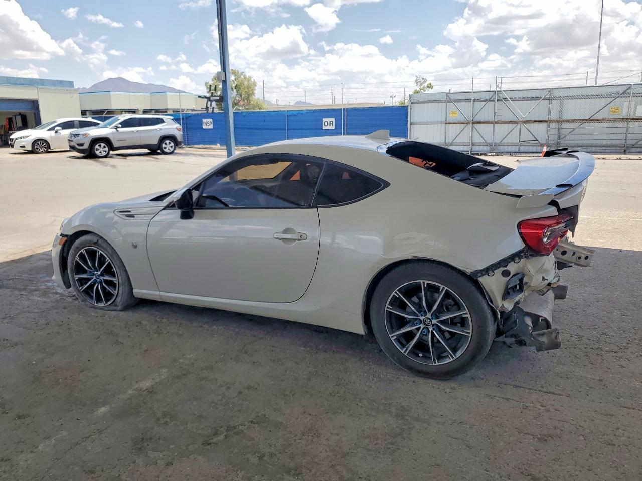2020 Toyota 86 Gt - Image 2