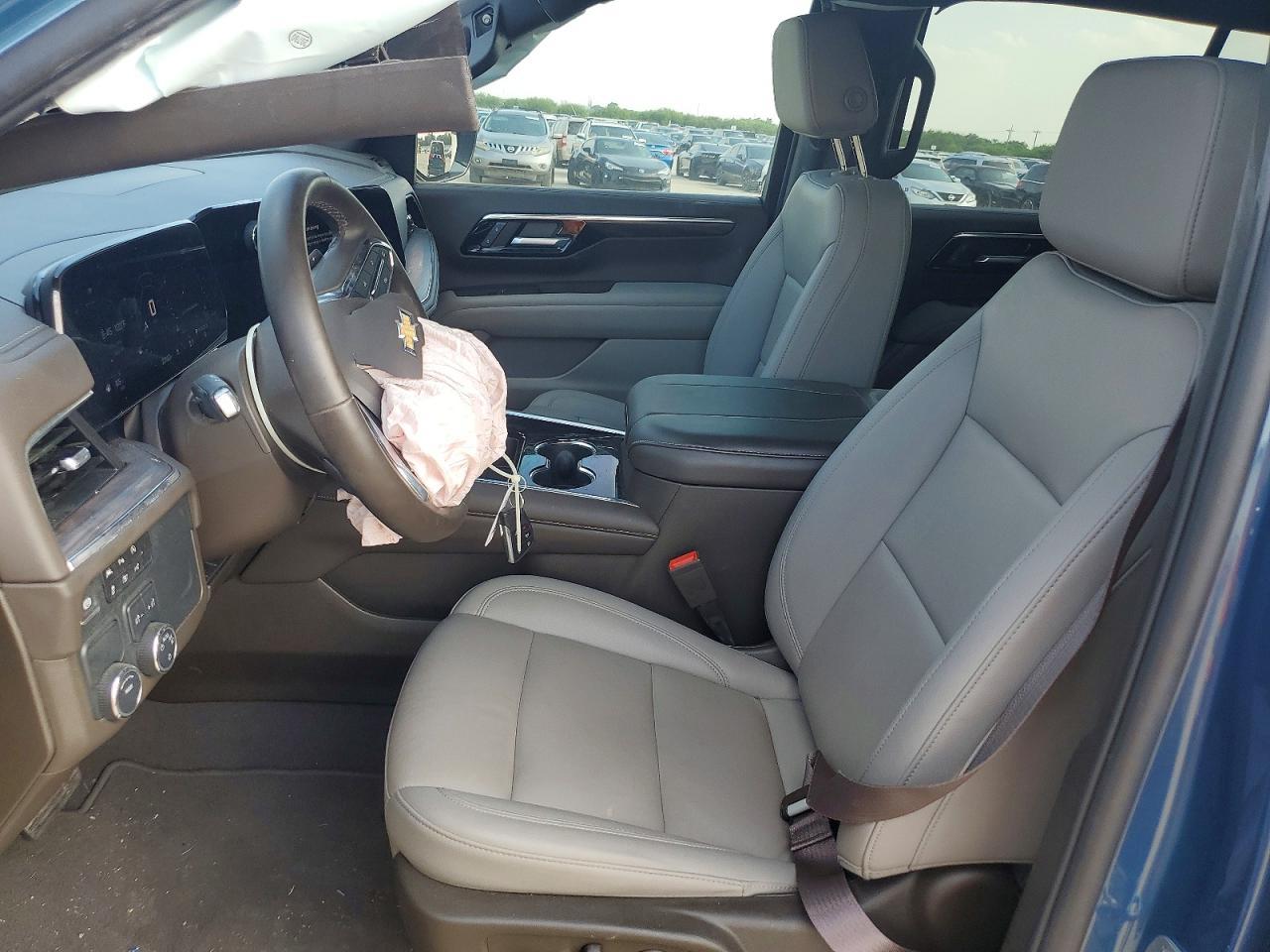 2025 Chevrolet Tahoe C1500 Lt - Image 7