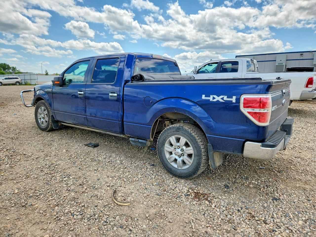 2009 Ford F150 Supercrew - Image 2