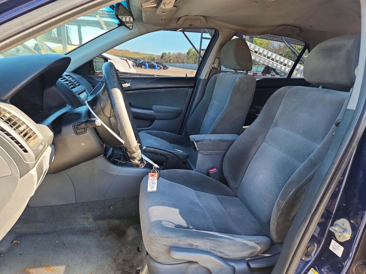 2005 Honda Accord Lx - Image 7