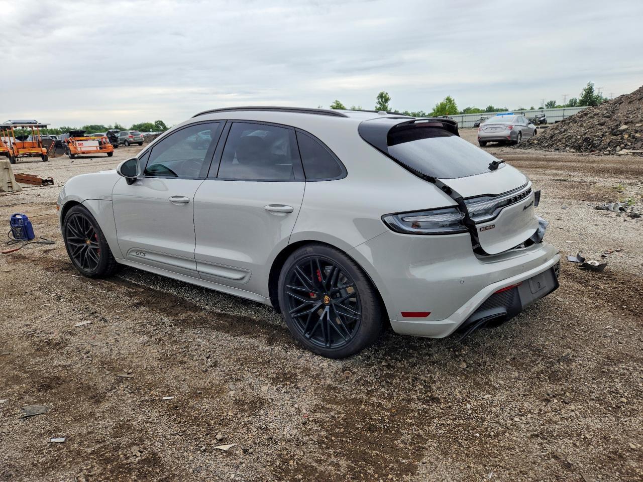 2023 Porsche Macan Gts - Image 2