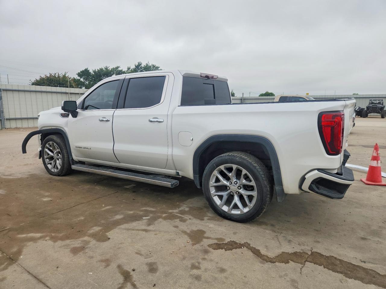 2021 GMC Sierra K1500 Denali - Image 2