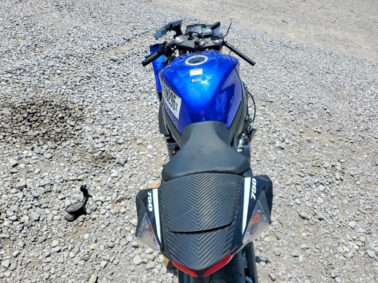 2026 Suzuki Gsx-R750 - Image 6