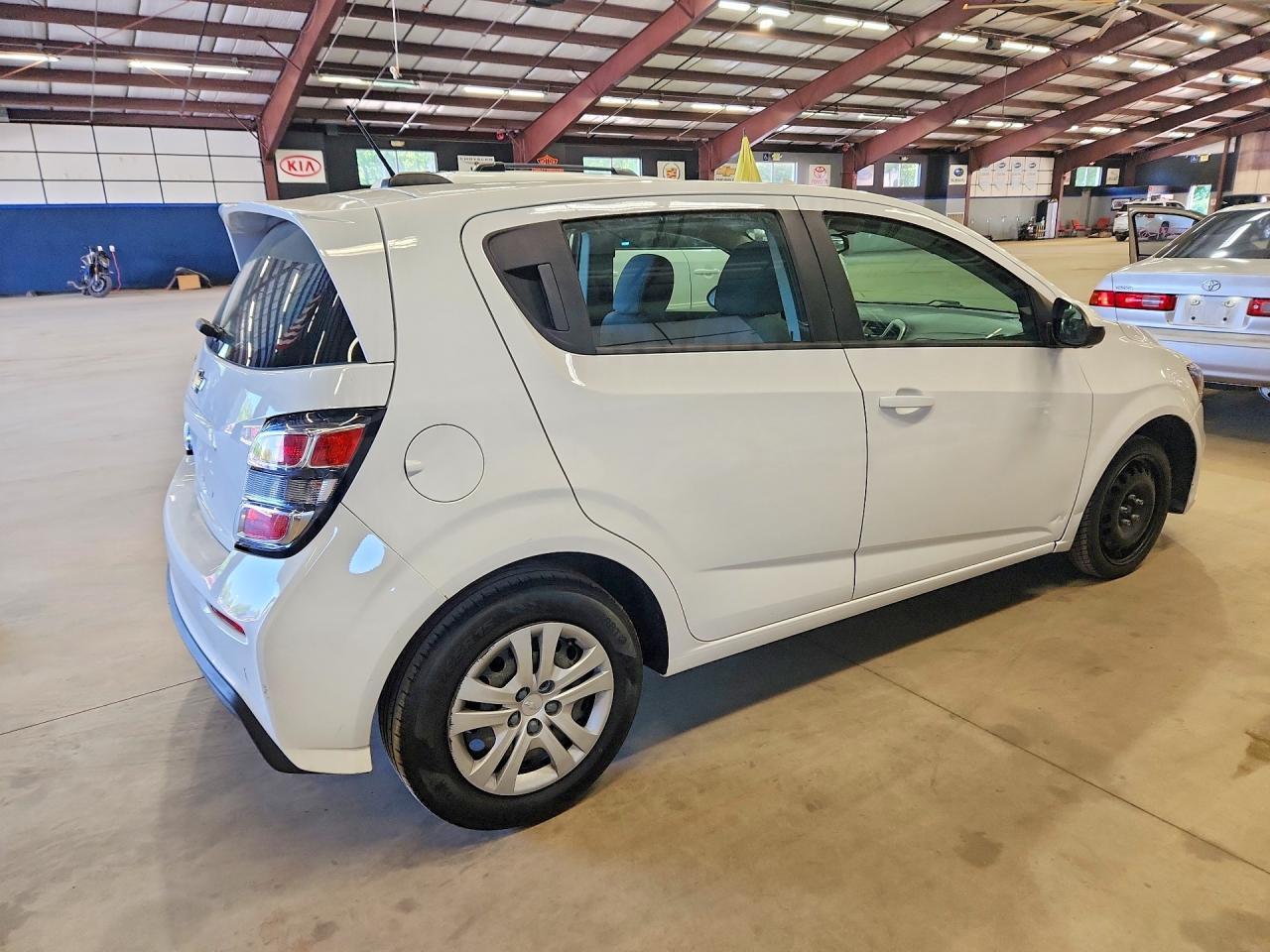 2018 Chevrolet Sonic - Image 3