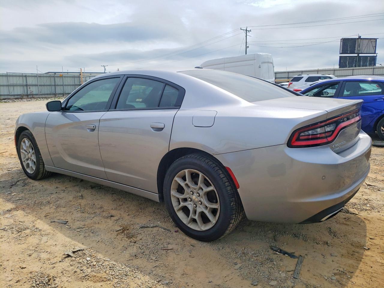 2016 Dodge Charger Se - Фото 2