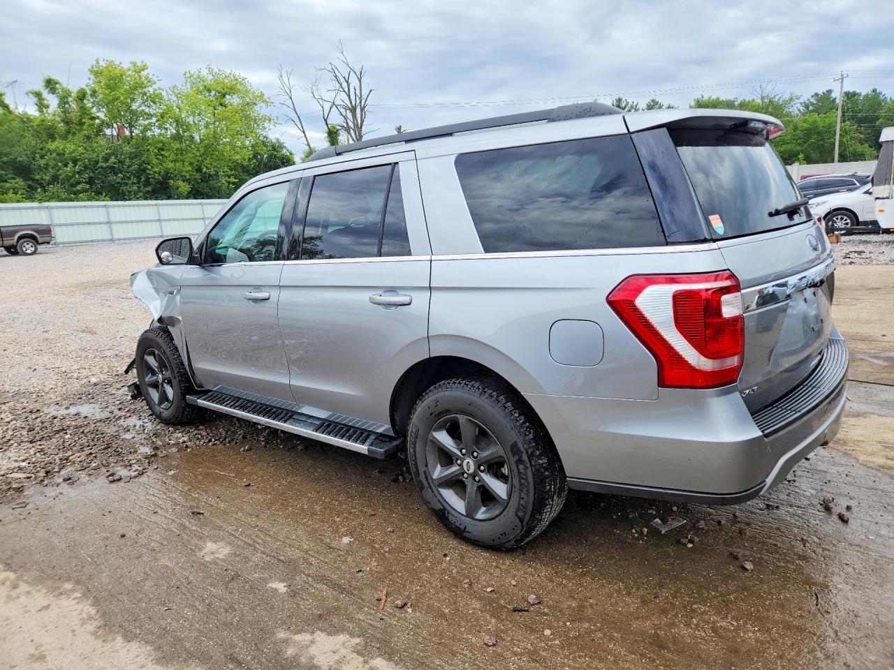2020 Ford Expedition Xlt - Фото 2