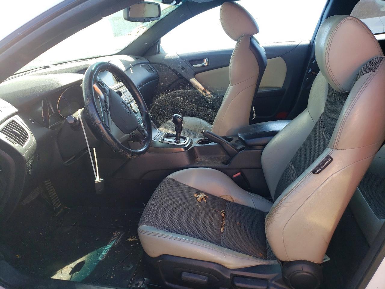 2014 Hyundai Genesis Coupe 2.0T Premium - Фото 7
