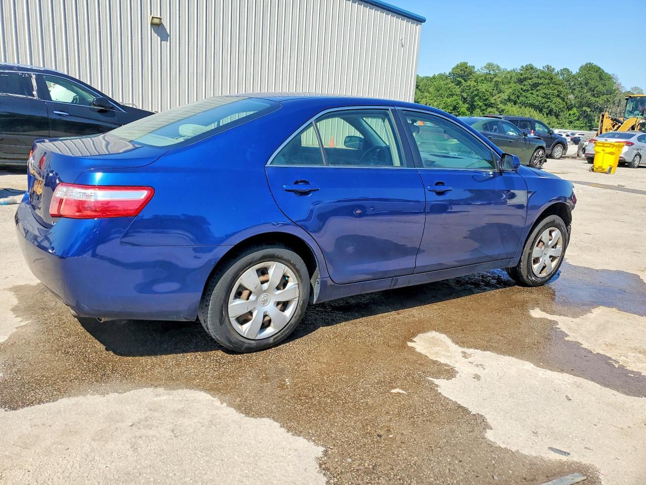 2007 Toyota Camry Le - Фото 3