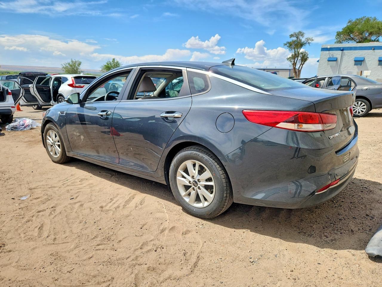 2016 Kia Optima Lx - Фото 2