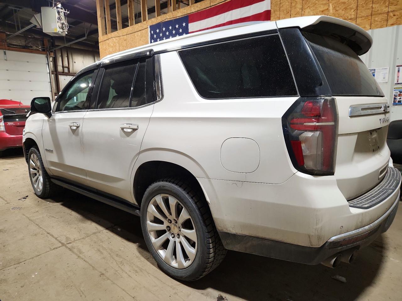 2021 Chevrolet Tahoe K1500 Premier - Фото 2