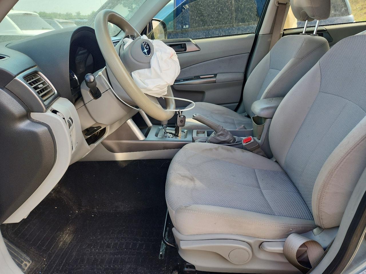 2011 Subaru Forester 2.5X - Фото 7