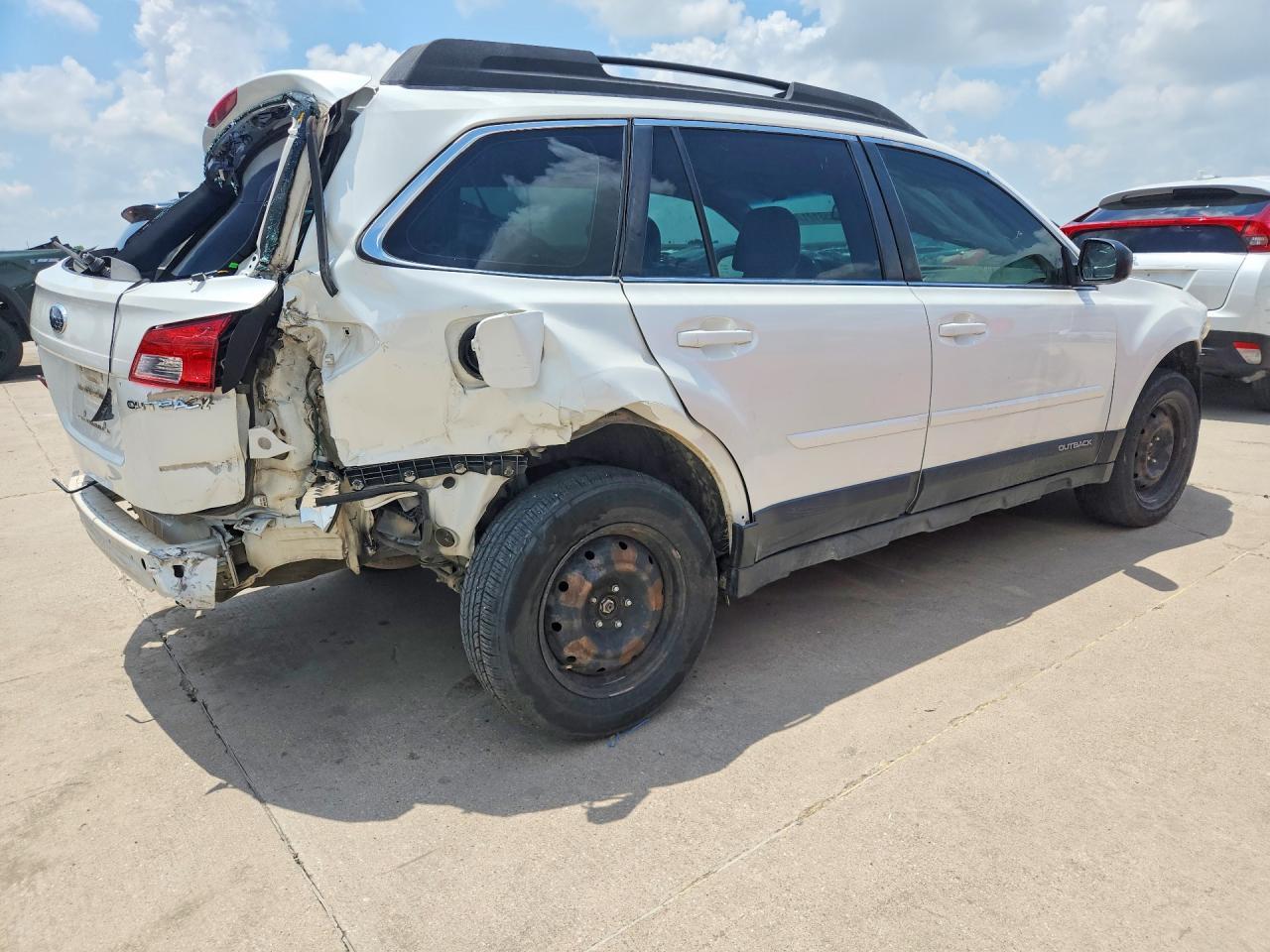 2013 Subaru Outback 2.5I - Фото 3