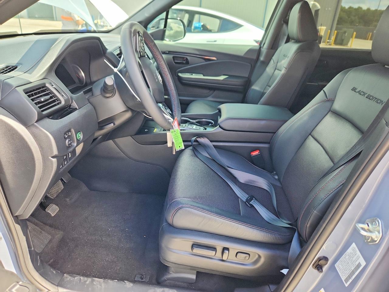 2025 Honda Passport Black Edition - Фото 7