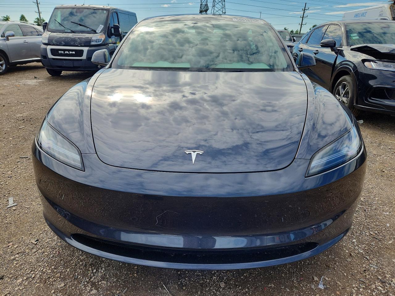 2024 Tesla Model 3 - Фото 5